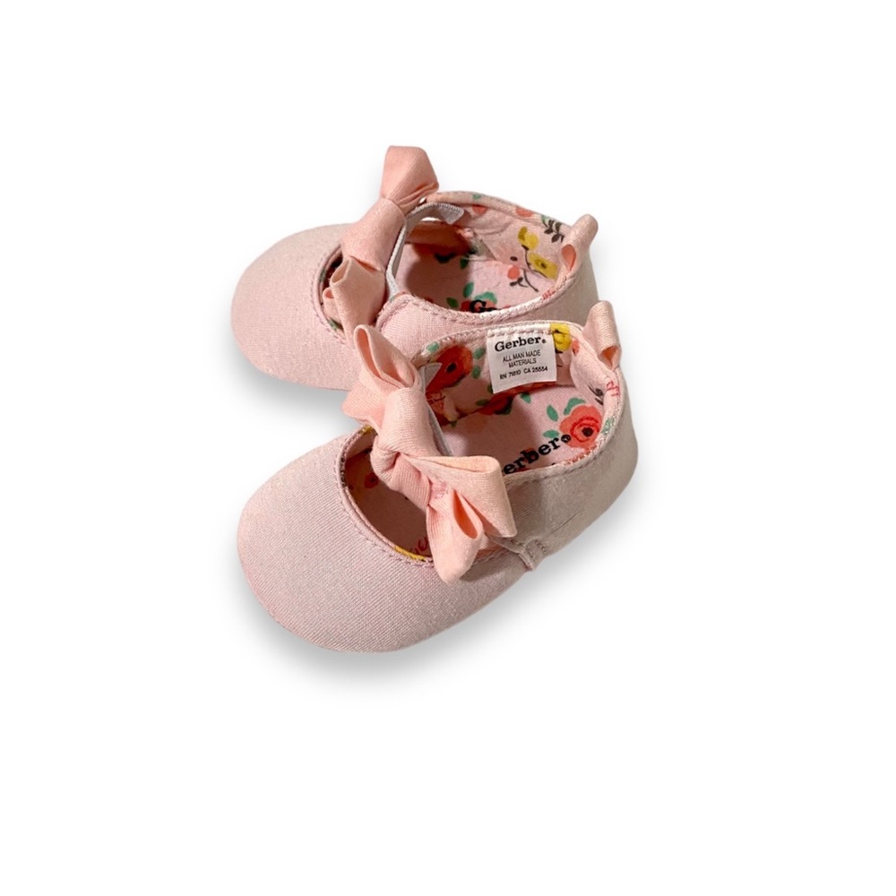 GERBER Baby Girl’s Jersey Pink Crib Shoe with Bow. Size 0-3 Months